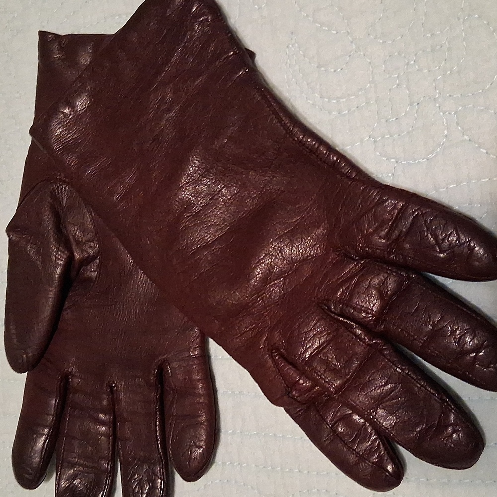Vintage Italian Leather Gloves With Cashmere Lining From Famous Barr Co.